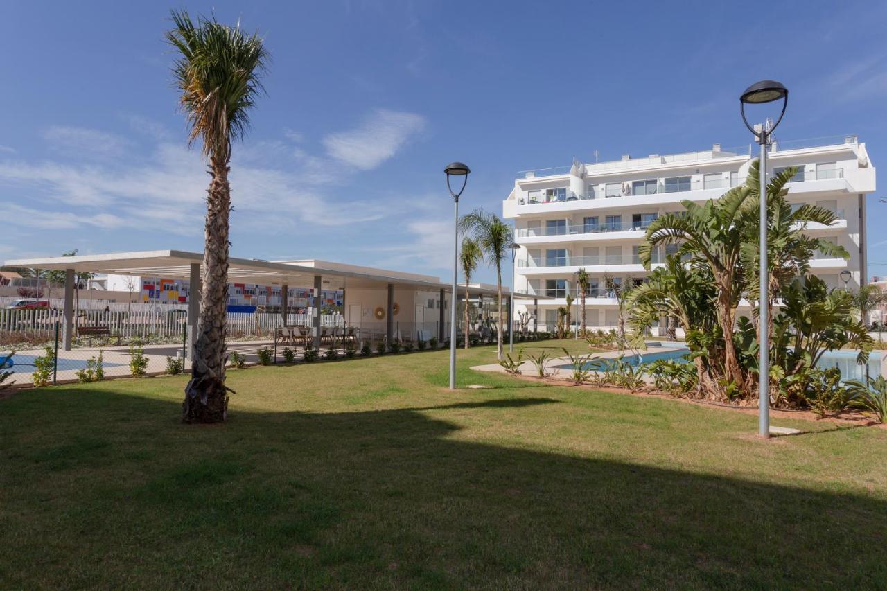 Marina Real 4 Frente Al Puerto Nautico Apartment Denia Bagian luar foto